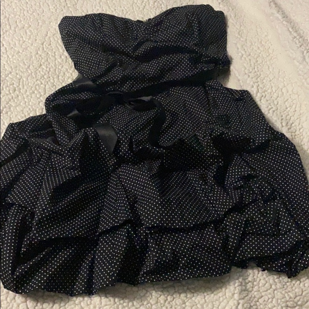 Black strapless dress
